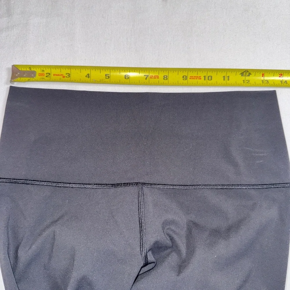 Lululemon Black Mesh Panel High Rise Leggings Size 8 Heathered‎ Grey Trim Yoga